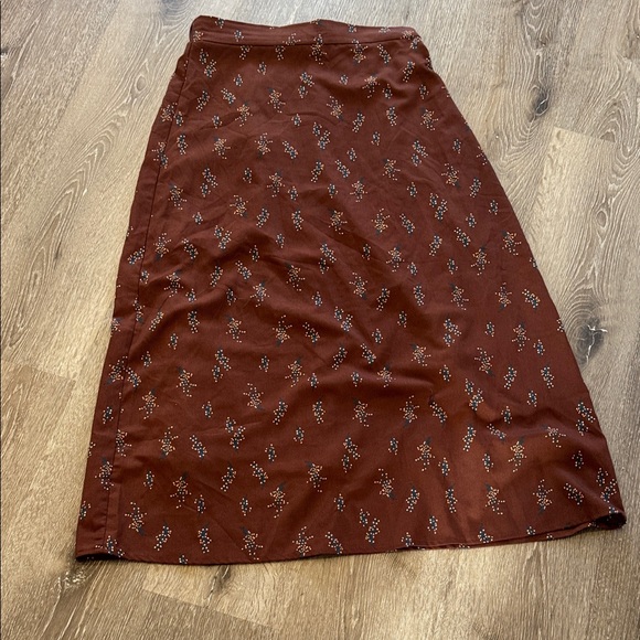 Inherit Dresses & Skirts - Chic Floral A-Line Skirt in Rich Brown